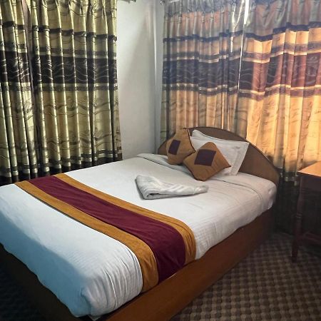 Holy Land Hotel Nepal กาฐมาณฑุ ภายนอก รูปภาพ