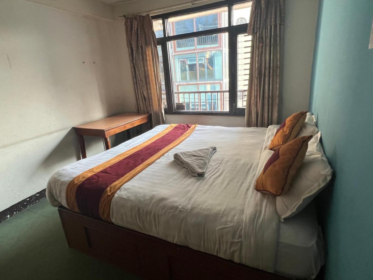 Holy Land Hotel Nepal กาฐมาณฑุ ภายนอก รูปภาพ