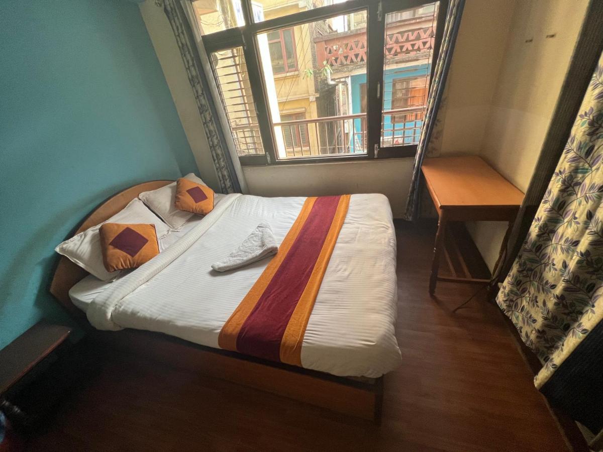 Holy Land Hotel Nepal กาฐมาณฑุ ภายนอก รูปภาพ