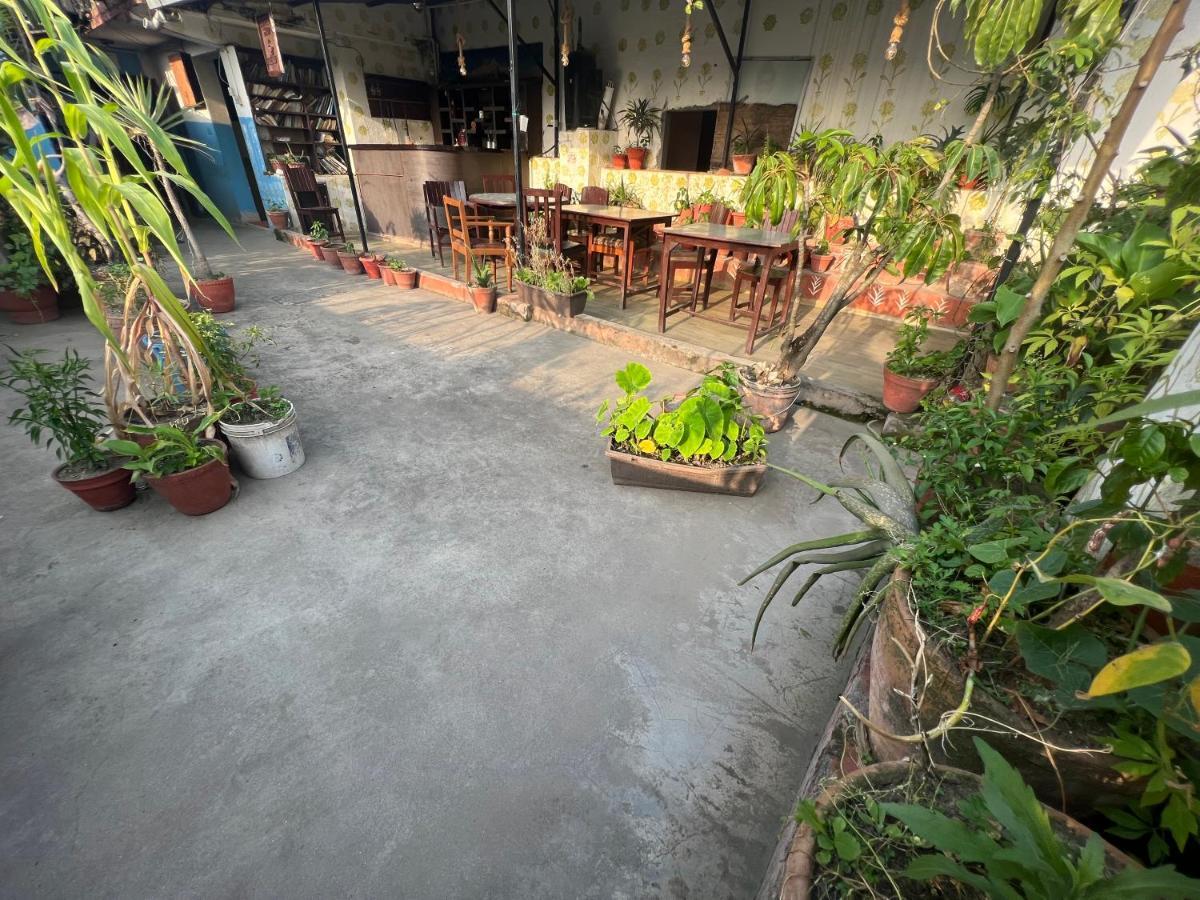 Holy Land Hotel Nepal กาฐมาณฑุ ภายนอก รูปภาพ