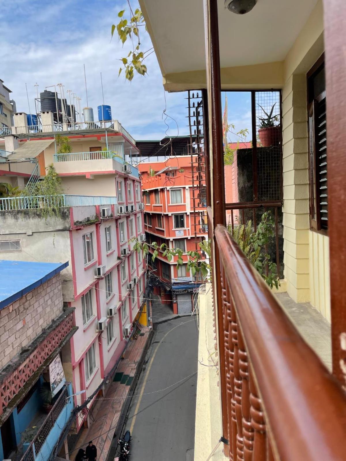 Holy Land Hotel Nepal กาฐมาณฑุ ภายนอก รูปภาพ