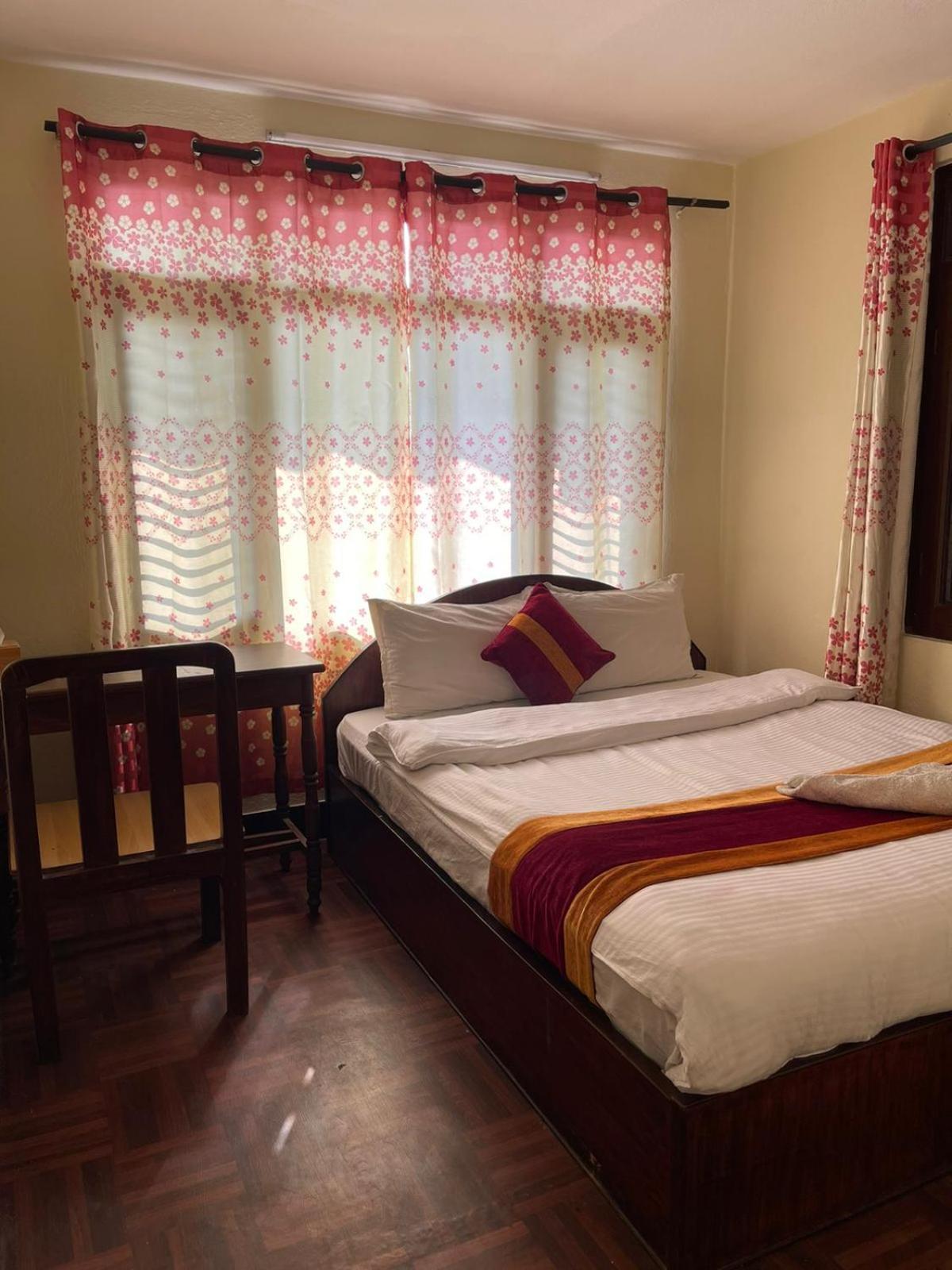 Holy Land Hotel Nepal กาฐมาณฑุ ภายนอก รูปภาพ