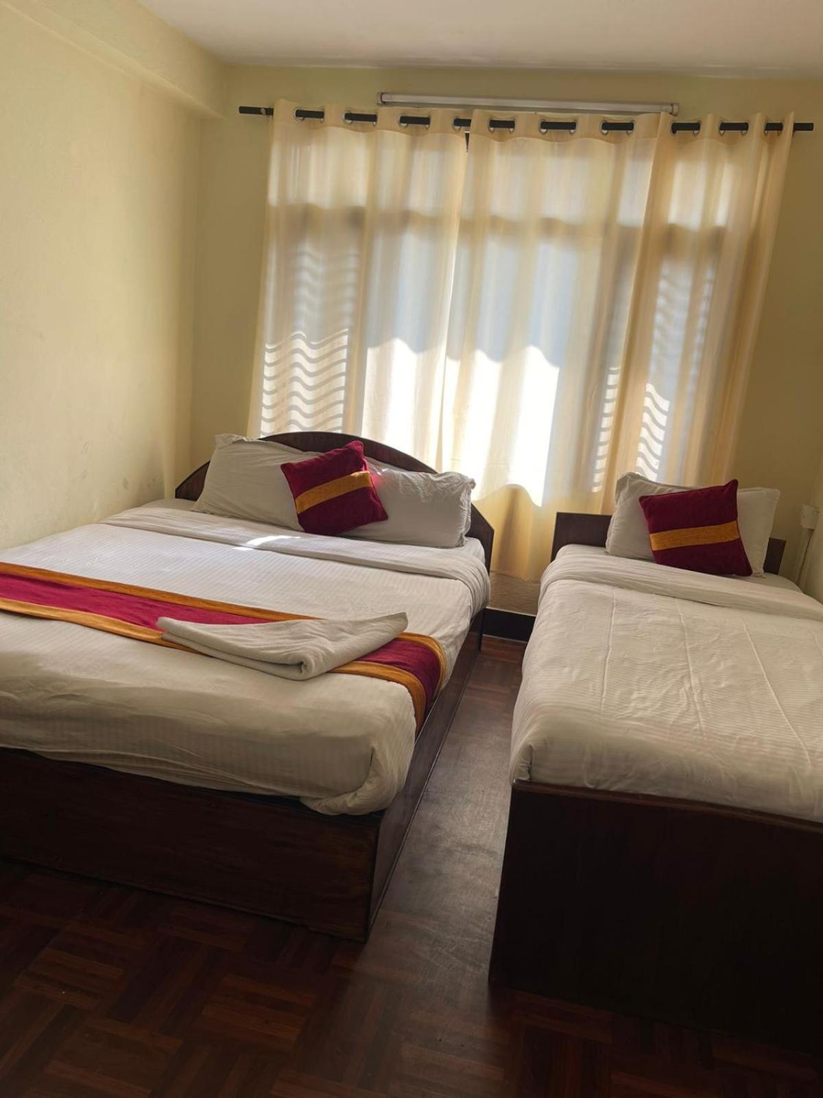 Holy Land Hotel Nepal กาฐมาณฑุ ภายนอก รูปภาพ