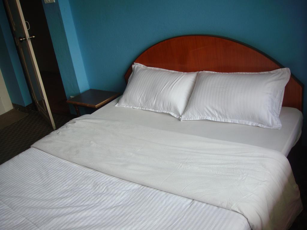 Holy Land Hotel Nepal กาฐมาณฑุ ภายนอก รูปภาพ